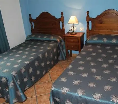 Pensión Lojo 2*